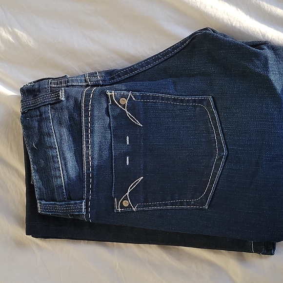 FCUK Jeans - Picture 1 of 3